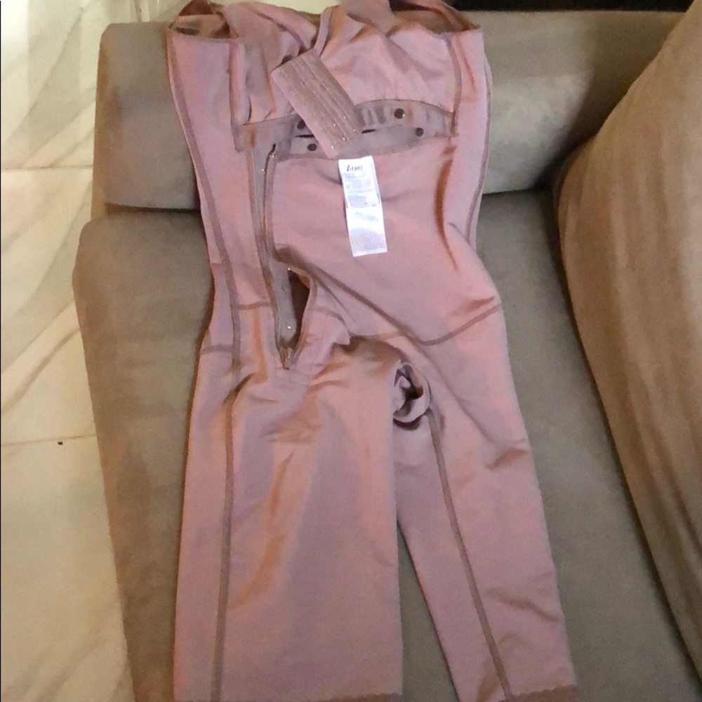 XL faja. Slightly used, washed well multiple times